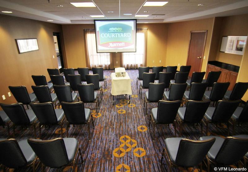 Hotel Courtyard Fargo Moorhead, Mn Facilidades foto